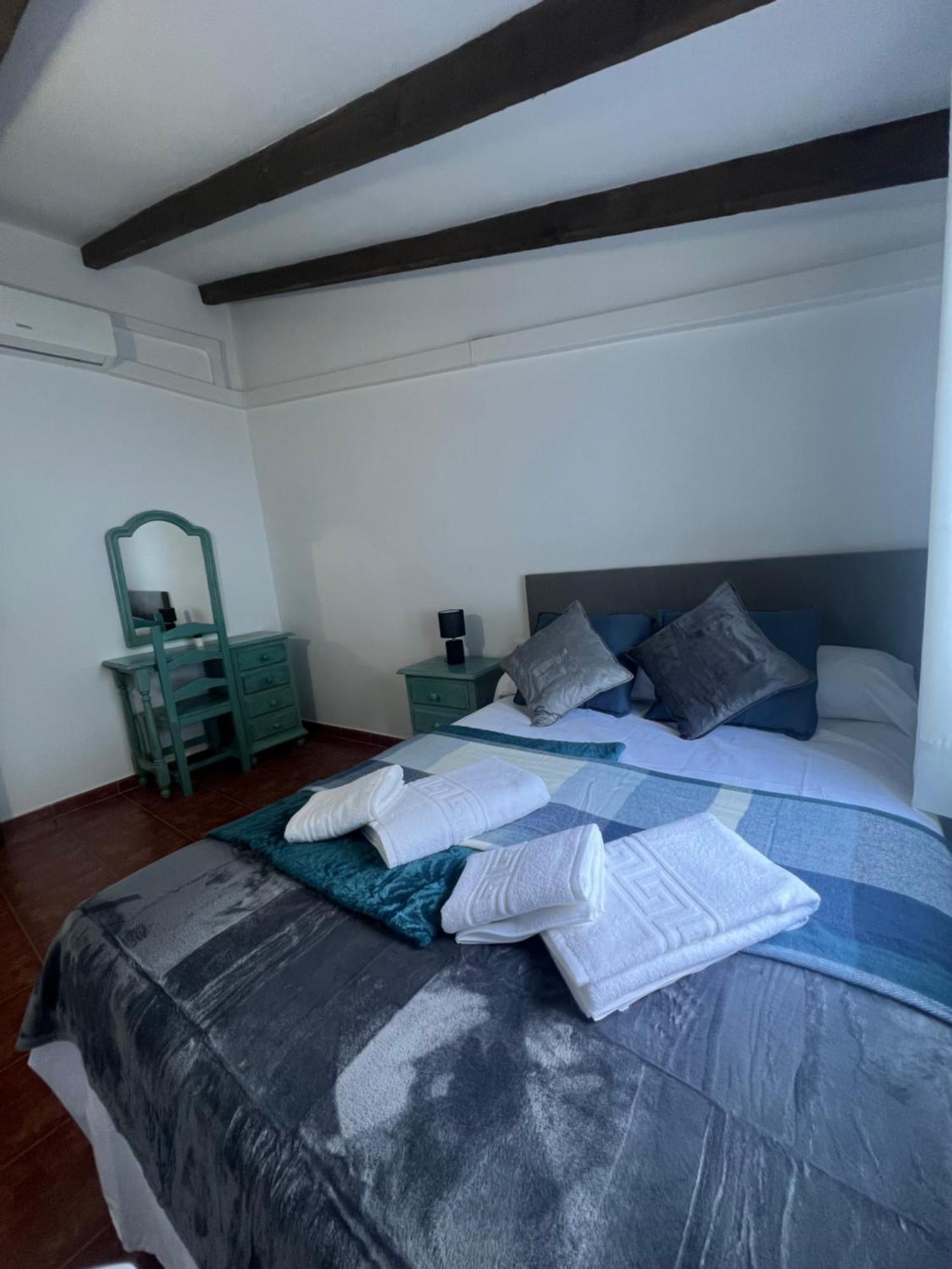 Casa Pancho Villa Zahara De La Sierra Kültér fotó